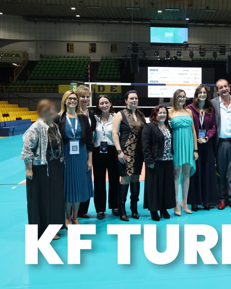 Kf Celebra 30 Anni - Foto 1